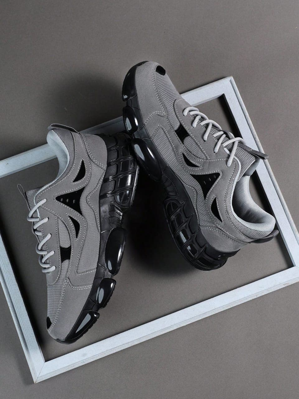 L047SN Men's Sports & Casual Sneakers